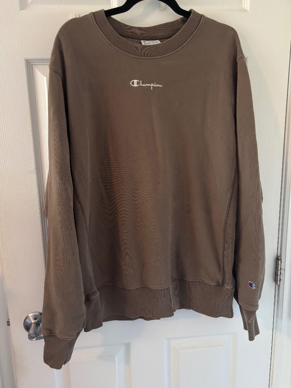 Champion Reverse Weave Brown Crewneck Sweatshirt Center Logo Womens L